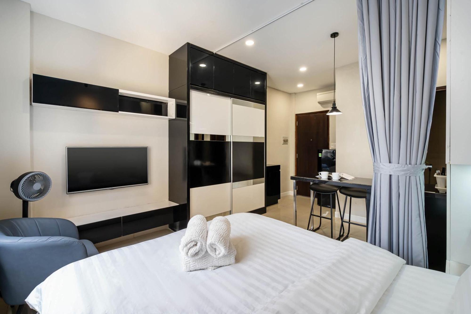 We Home Ben Thanh Ho Chi Minh City Exterior photo